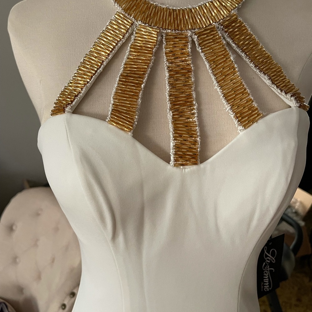 Prom dress La Femme Ivory color size 2 dress New with Tags